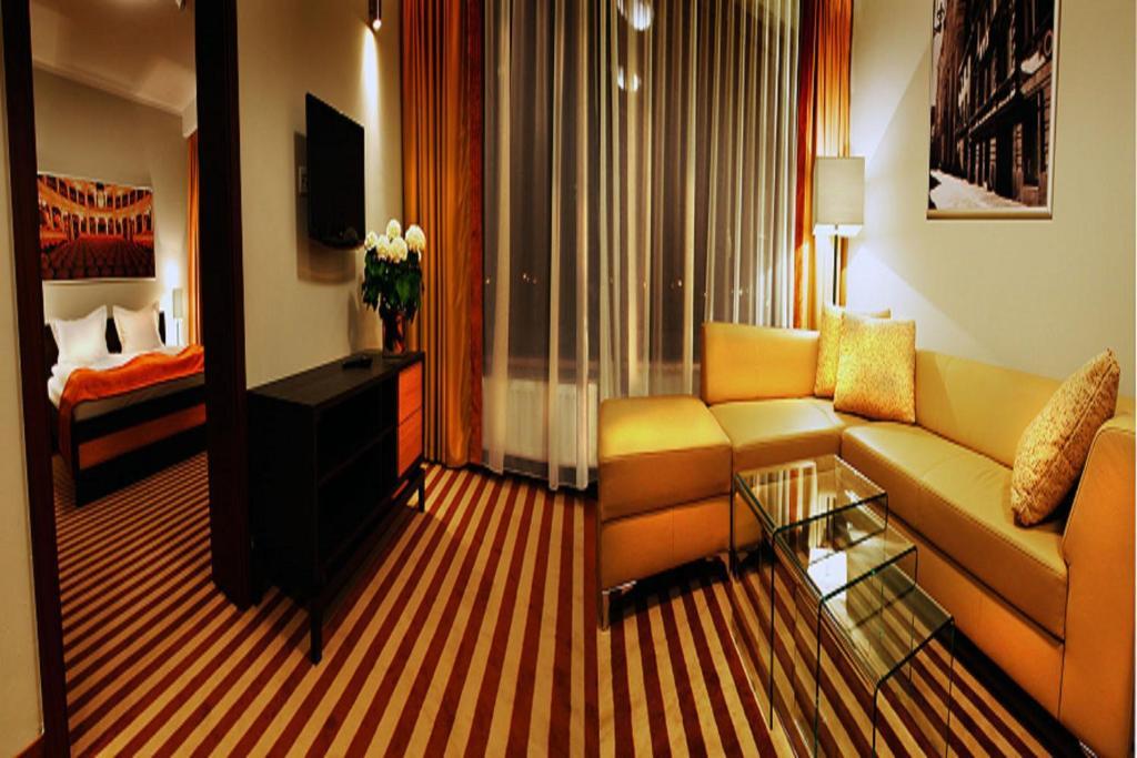 Hotel Poznanski A2 Luboń Rom bilde