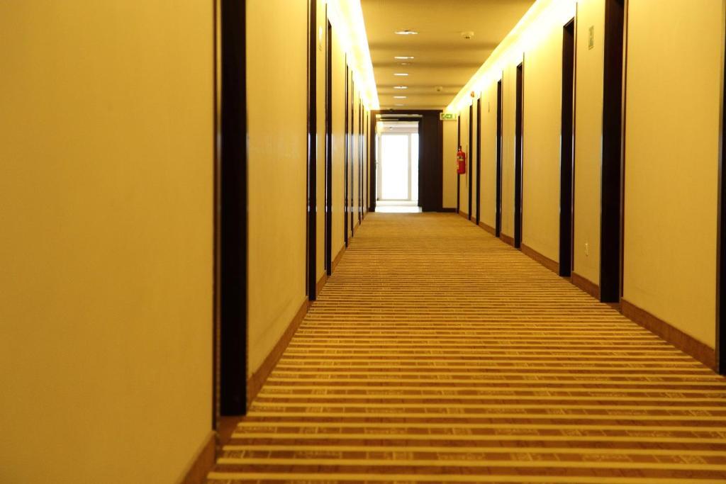 Hotel Poznanski A2 Luboń Eksteriør bilde